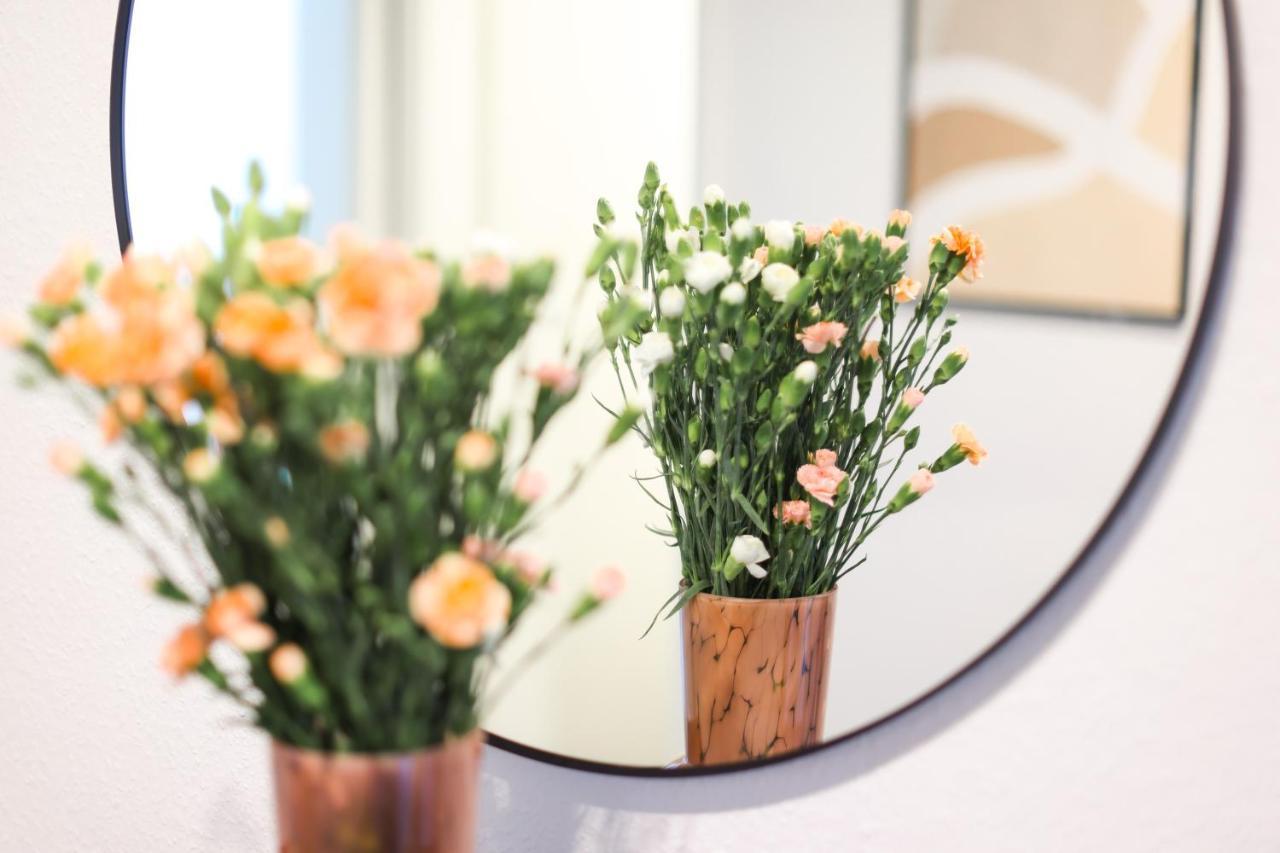80Qm Luxurioese Designerwohnung Im Herzen Bochums Zewnętrze zdjęcie